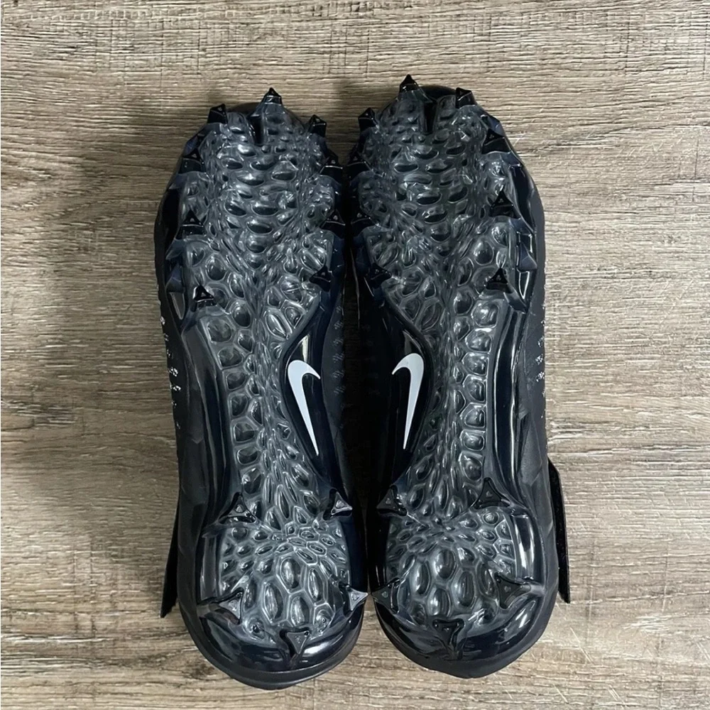 Nike Alpha Menace Pro 2 Mid Football Cleats Black White Men’s Sz 12 AQ3209-002